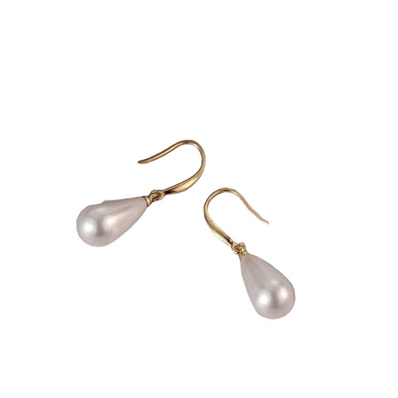 Pearl Waterdrop Gold Drop Earrings - Picture 3 of 5